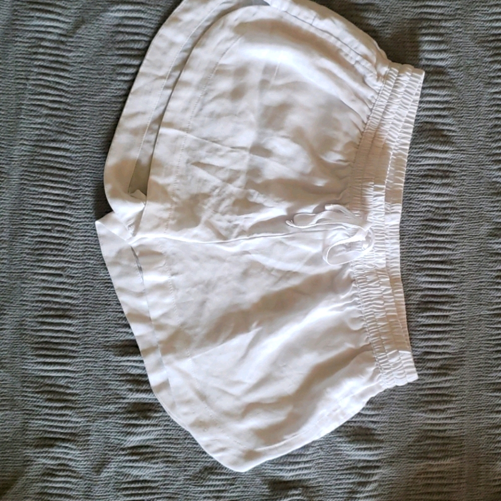 Salt Life white shorts